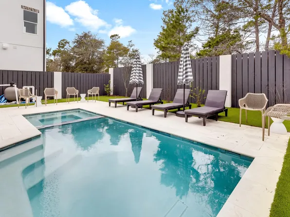 28 Sea Croft Dr, Pt Washington, FL 32459