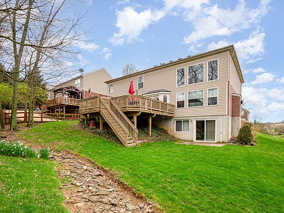 5th image of 3959 Ashmont Dr
