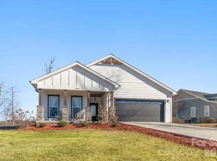 4555 Bristol Dr, Morganton, NC 28655