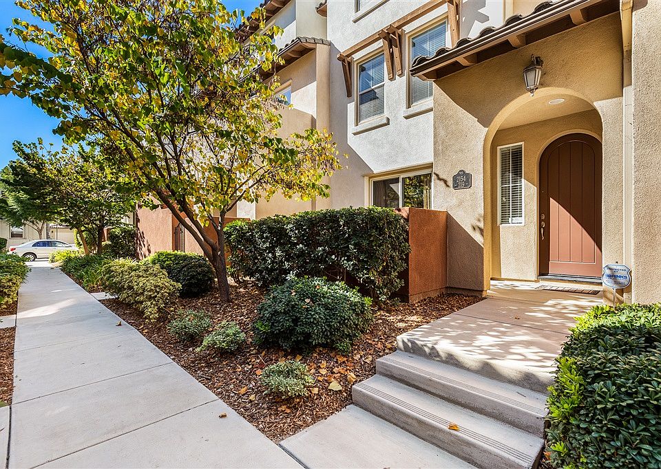 1st image of 2154 Navajo Ct Unit 219