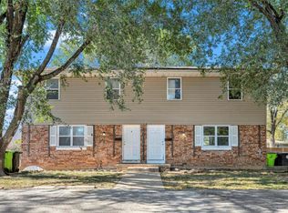 108 N Chestnut St, Belton, MO 64012