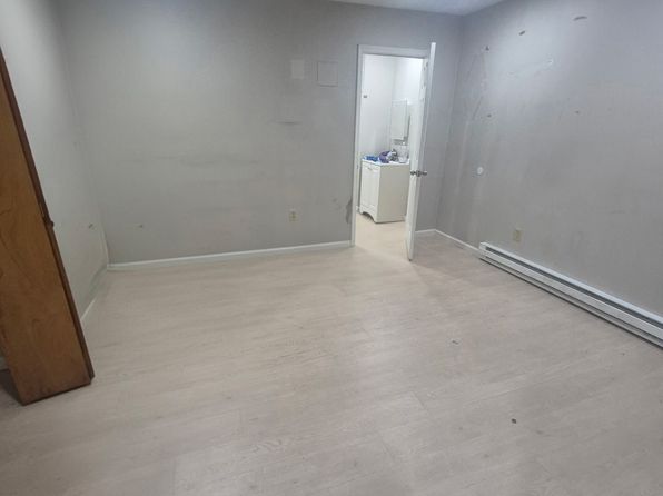 120 N Main St #5