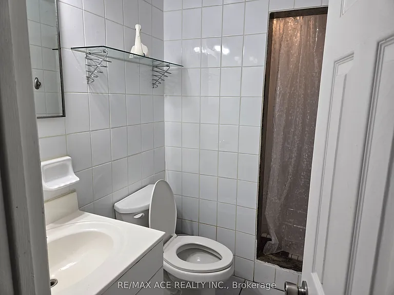 65 Dellbrook Cres #BASEMENT — Photo 17
