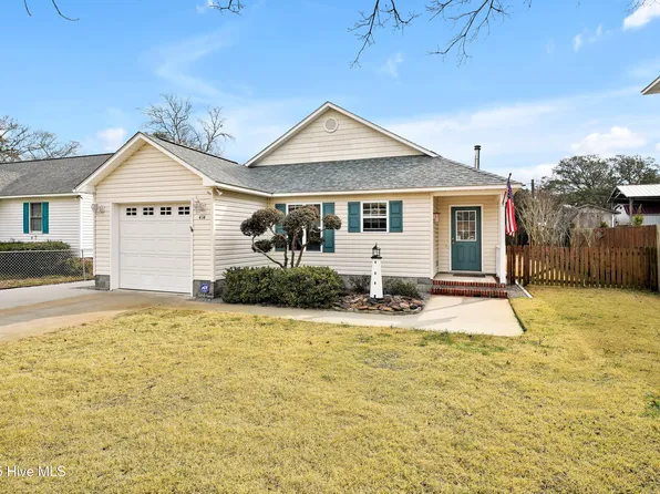 414 Keziah Street, Oak Island, NC 28465