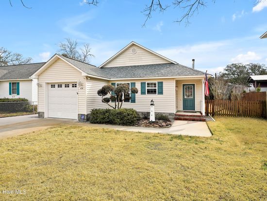 414 Keziah Street, Oak Island, NC 28465