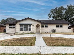 206 Mirecourt Dr, Slidell, LA 70458