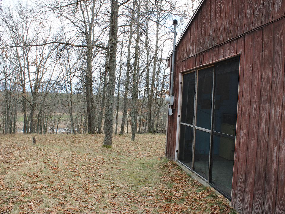 1064 Maple Ridge St, Mio, MI 48647 Zillow