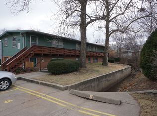 1927 College Heights Rd APT 3, Manhattan, KS 66502