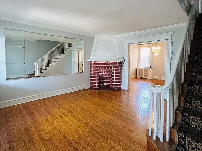 244 Huntley Rd — Photo 7
