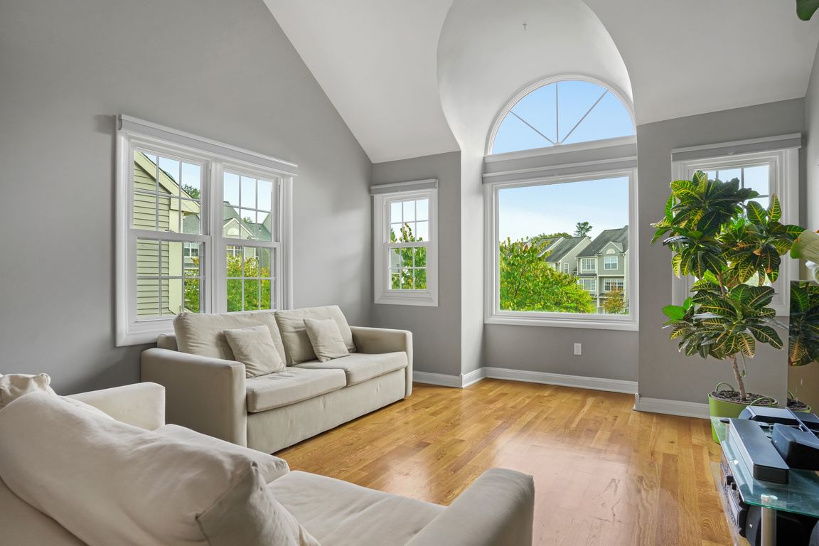 next background image