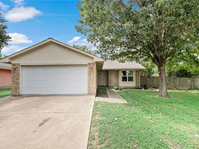 3200 Dallis Dr, College Station, TX, 77845