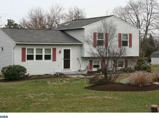 221 Ridge Rd, Spring City, PA 19475