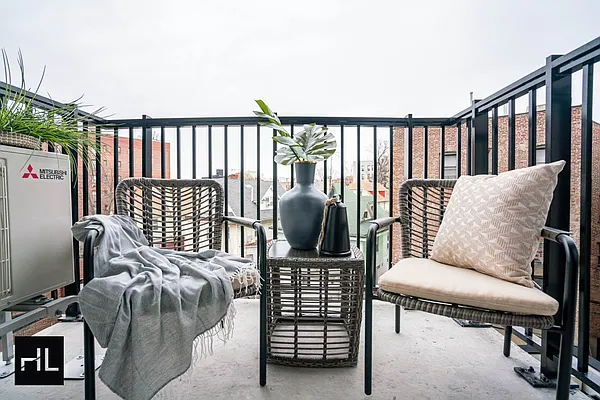 Rented by Highline Residential | media 17