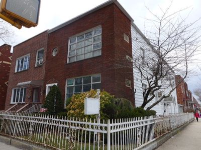 7802 18th Ave, Brooklyn, NY, 11214
