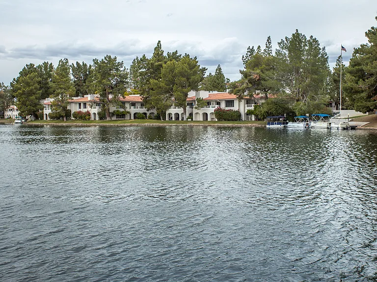 5200 S Lakeshore Dr #128 — Photo 38