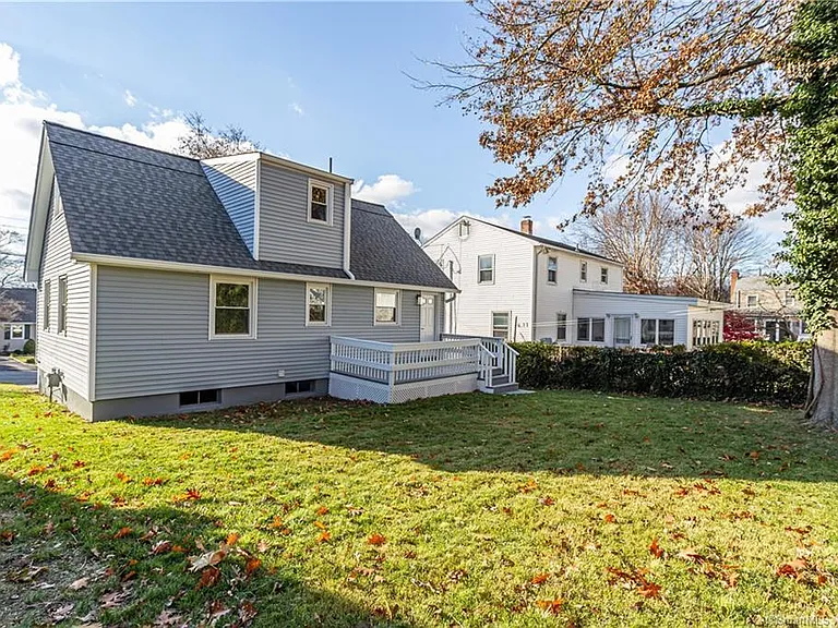 78 Rena Pl — Photo 20