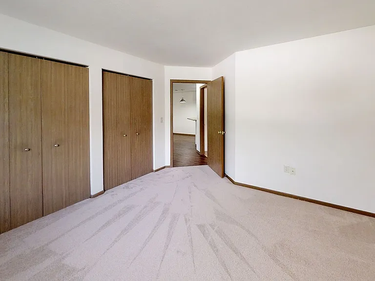 N86W14304 Fond Du Lac Ave #14304 — Photo 8