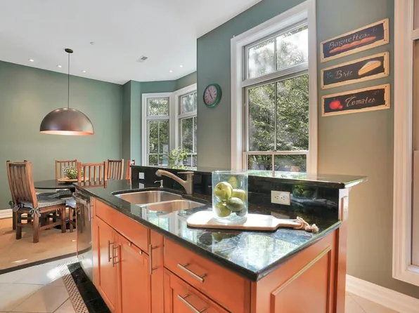 3 Regency Place image 9 of 17