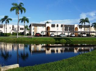 102 Fernwood Cir, Seminole, FL 33777