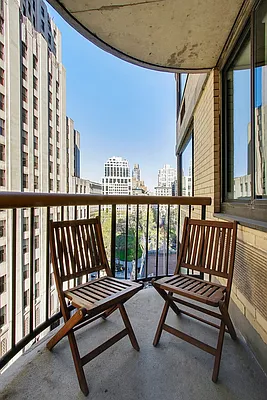 Rented by Corcoran | media 12