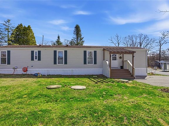 4th image of 225 Brayton Rd