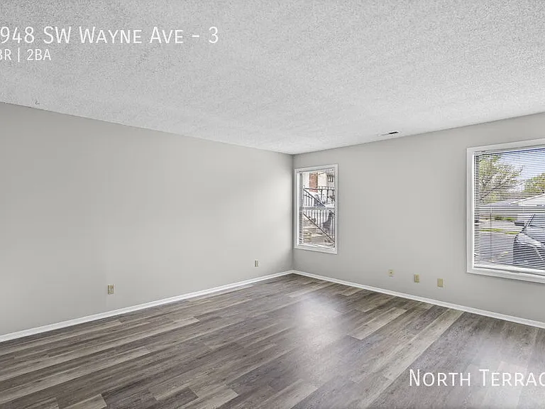 Hillstone Apartments — Photo 9
