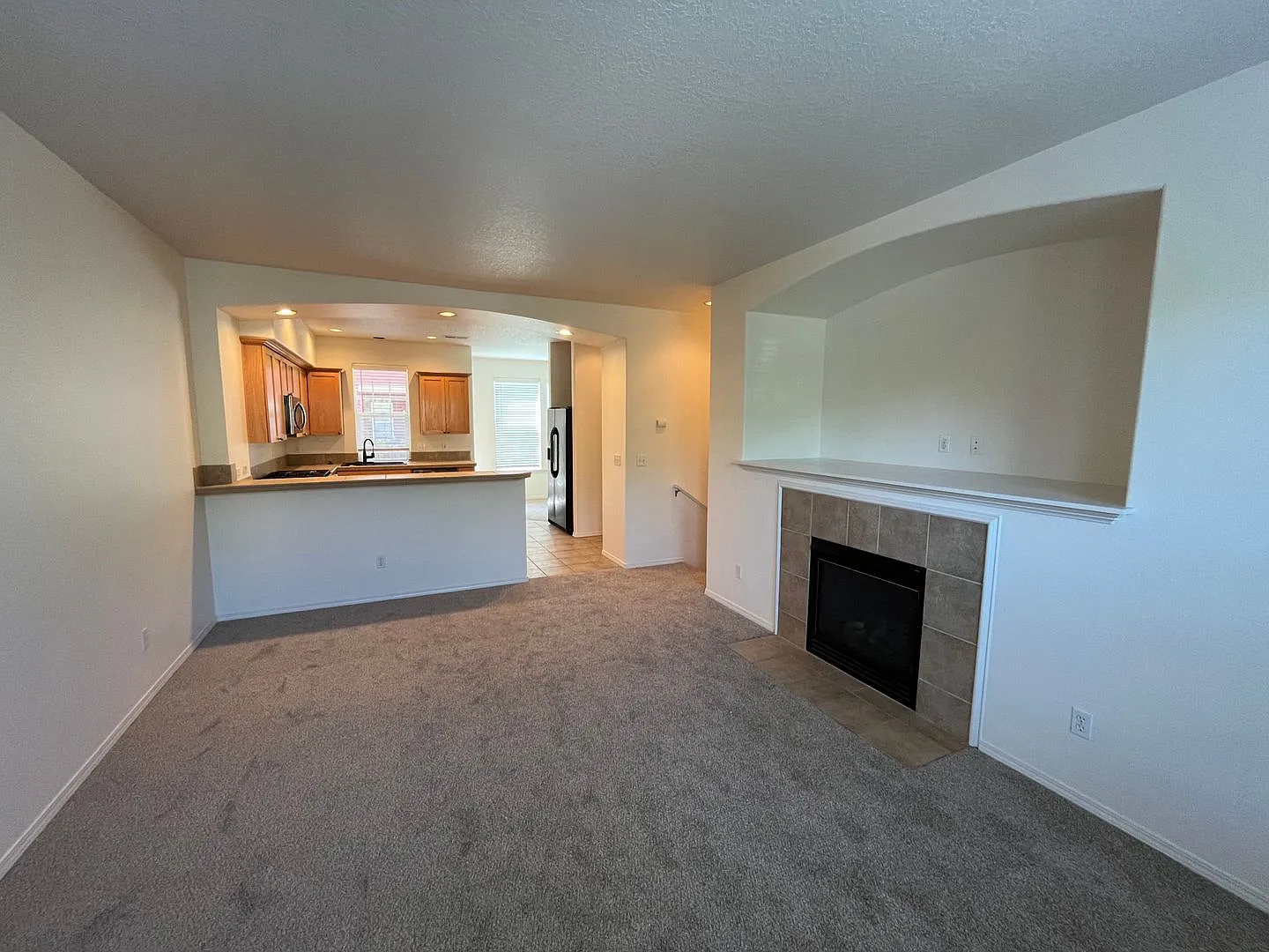 6030 NE Maidstone Street ~ Luxurious & Spacious Townhome — Photo 4