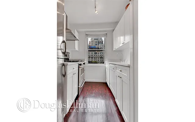 Sold by Douglas Elliman | media 37