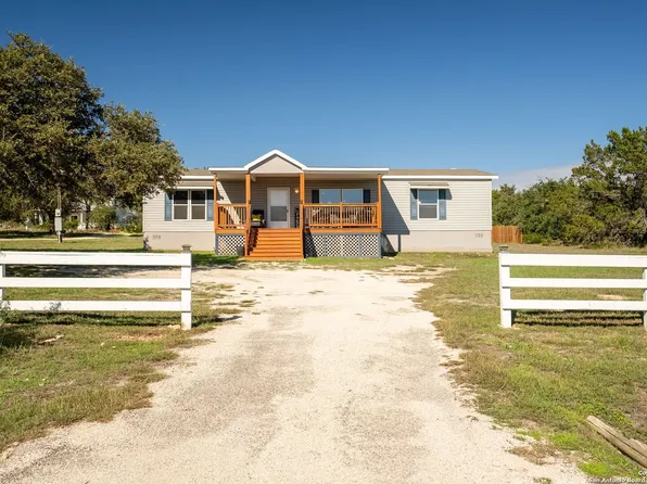 873-879 Lonesome Trail, Driftwood, TX 78619