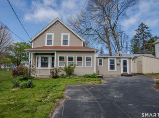 20-1/2 Cleveland Street, Putnam, CT 06260