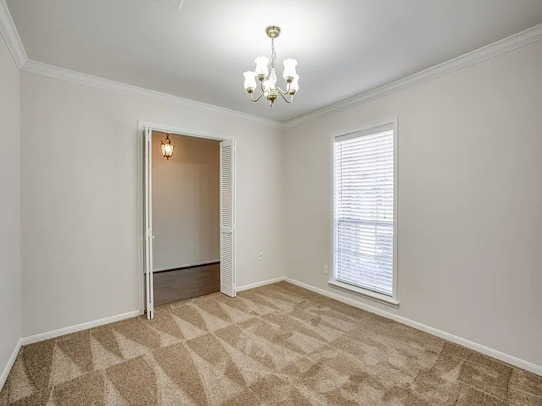 14219 Piping Rock Ln — Photo 4