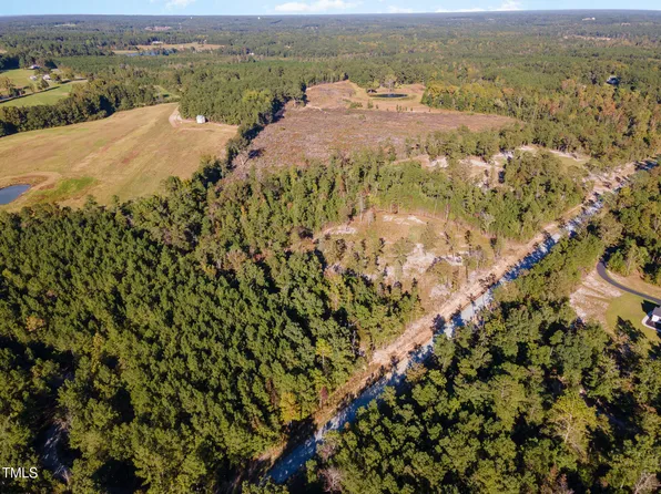 240 Hazelton Farms Ln #17, Cameron, NC 28326