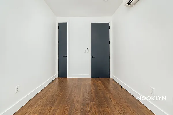 Rented by Nooklyn NYC LLC | media 20