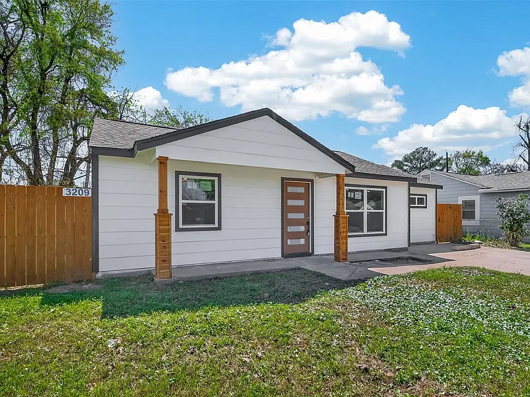 3209 McCrarey Dr — Photo 3
