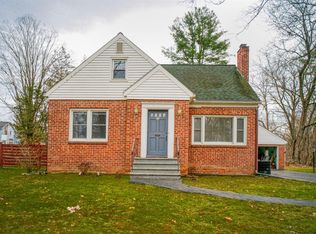 62 Campbell Ave, Castleton, NY 12033