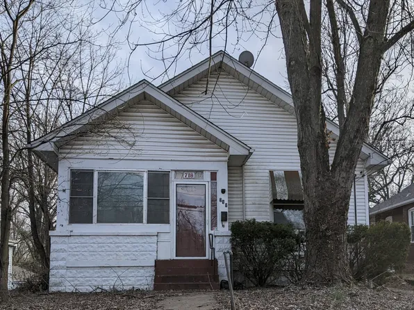 718 E McKinley St, Belleville, IL 62220