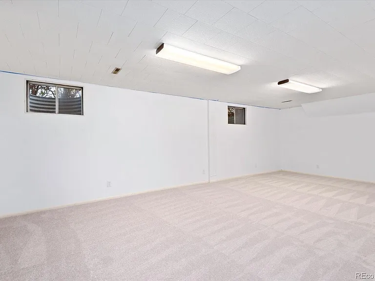 7896 E Jefferson Pl — Photo 13