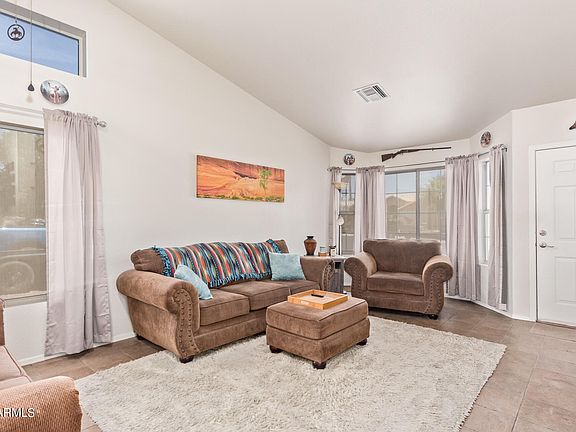 5th image of 1252 E BRENDA Drive