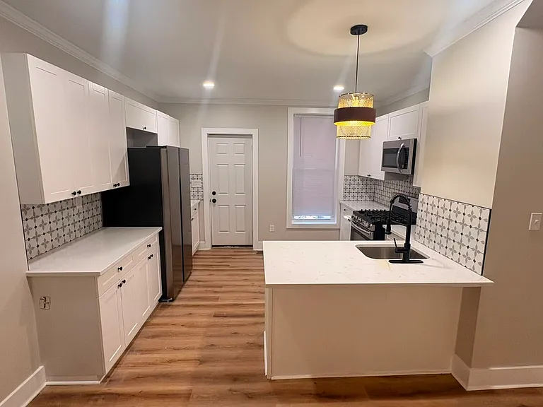 2625 Huntingdon Ave #1 — Photo 4