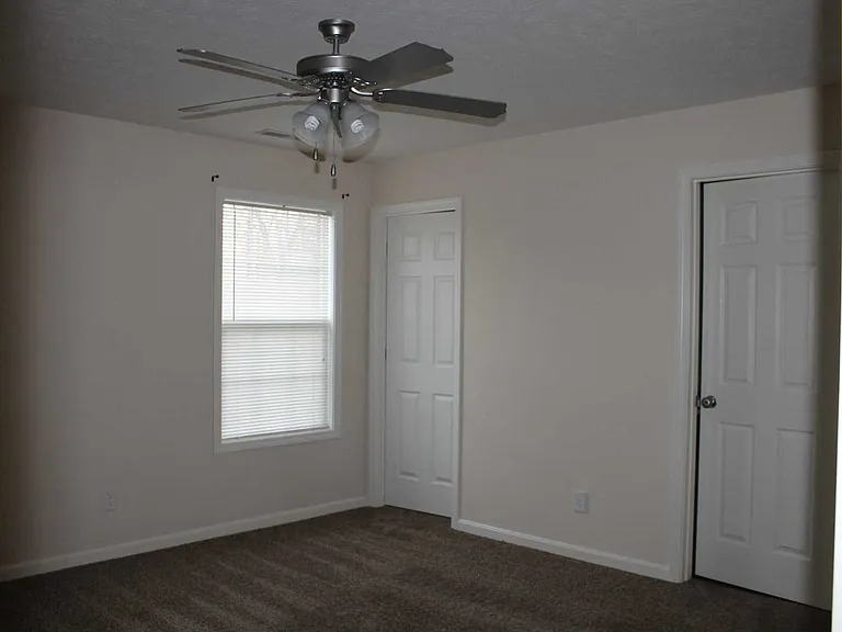 Edwardsville Trace — Photo 11