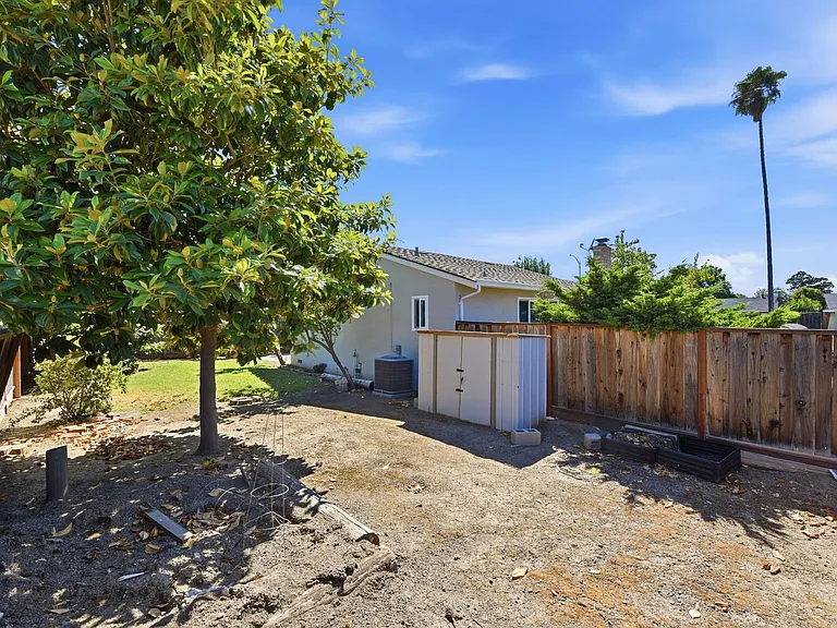 5880 Taormino Ave — Photo 40