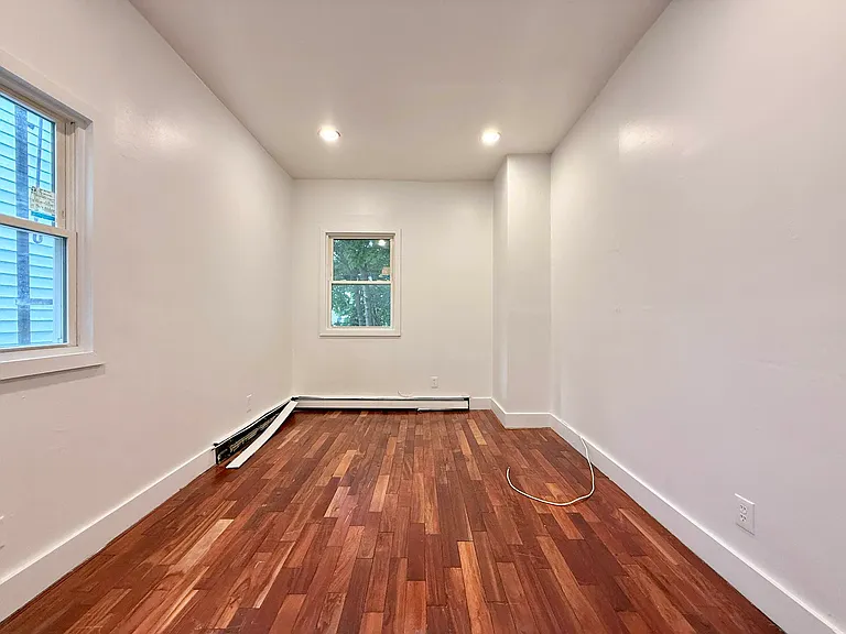 1424 Flatbush Ave #2 — Photo 10
