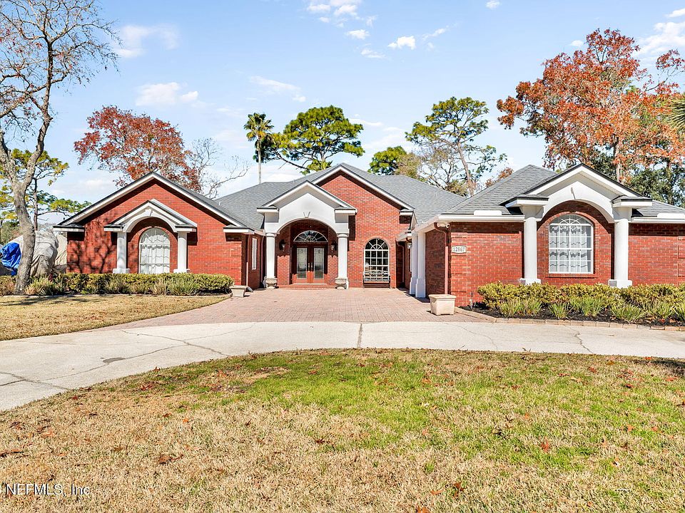 1st image of 12867 MUIRFIELD Boulevard S