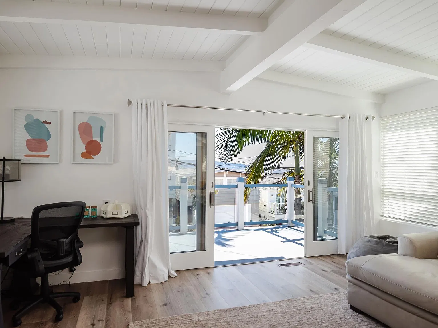 3 bed, 1950 sqft, $9,950 — Photo 4