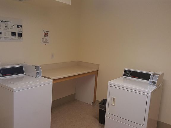 Laundry Room (2 total)
