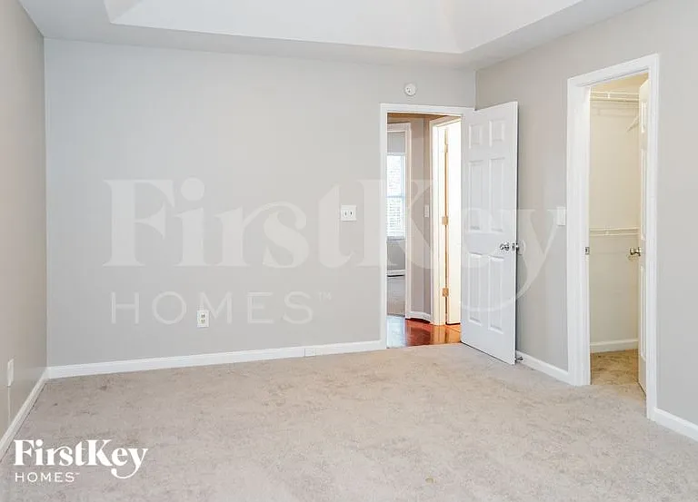 8439 Browns Mill Trce — Photo 7