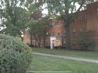 13805 Lander Road Ext #210, Cleveland, OH 44143