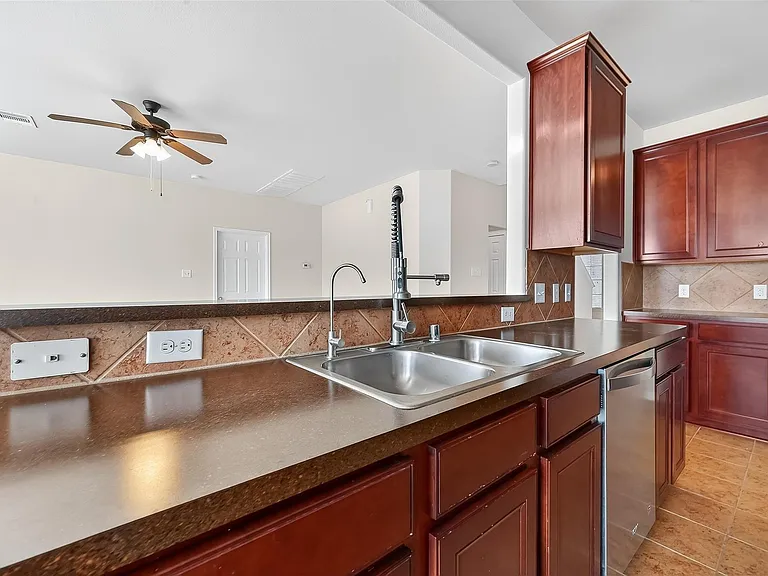 21623 Mid Peak Way — Photo 12