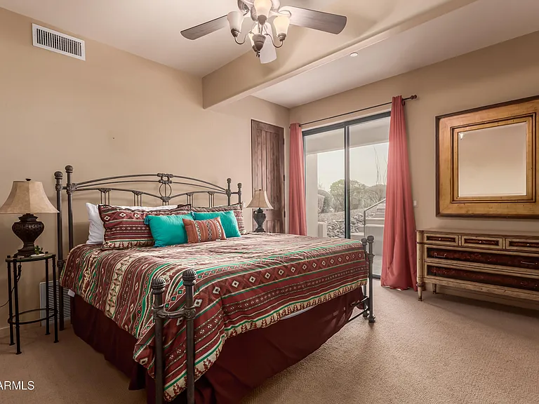36138 N Summit Dr — Photo 40