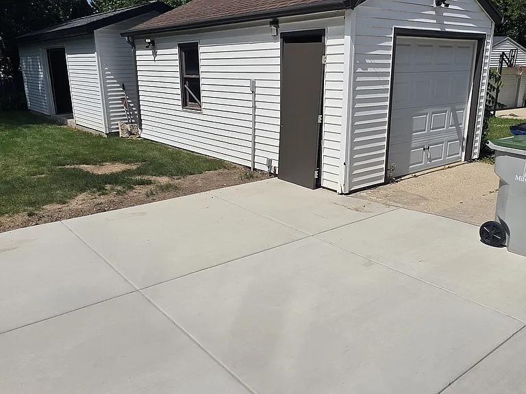 9322 W Mount Vernon Ave — Photo 12